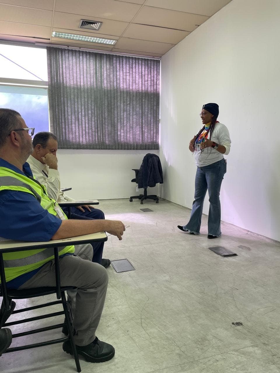 Grupo reflexivo masculino conduzido pelo Instituto Madhu — registro 1