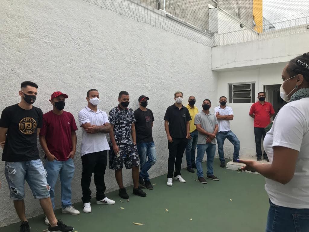 Grupo reflexivo masculino conduzido pelo Instituto Madhu — registro 3